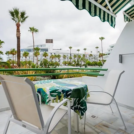 Apartamento Blanco 127 En La Caleta - Altamira