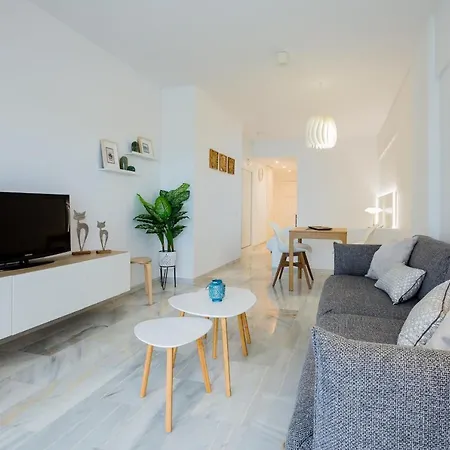 White - La Caleta Apartment